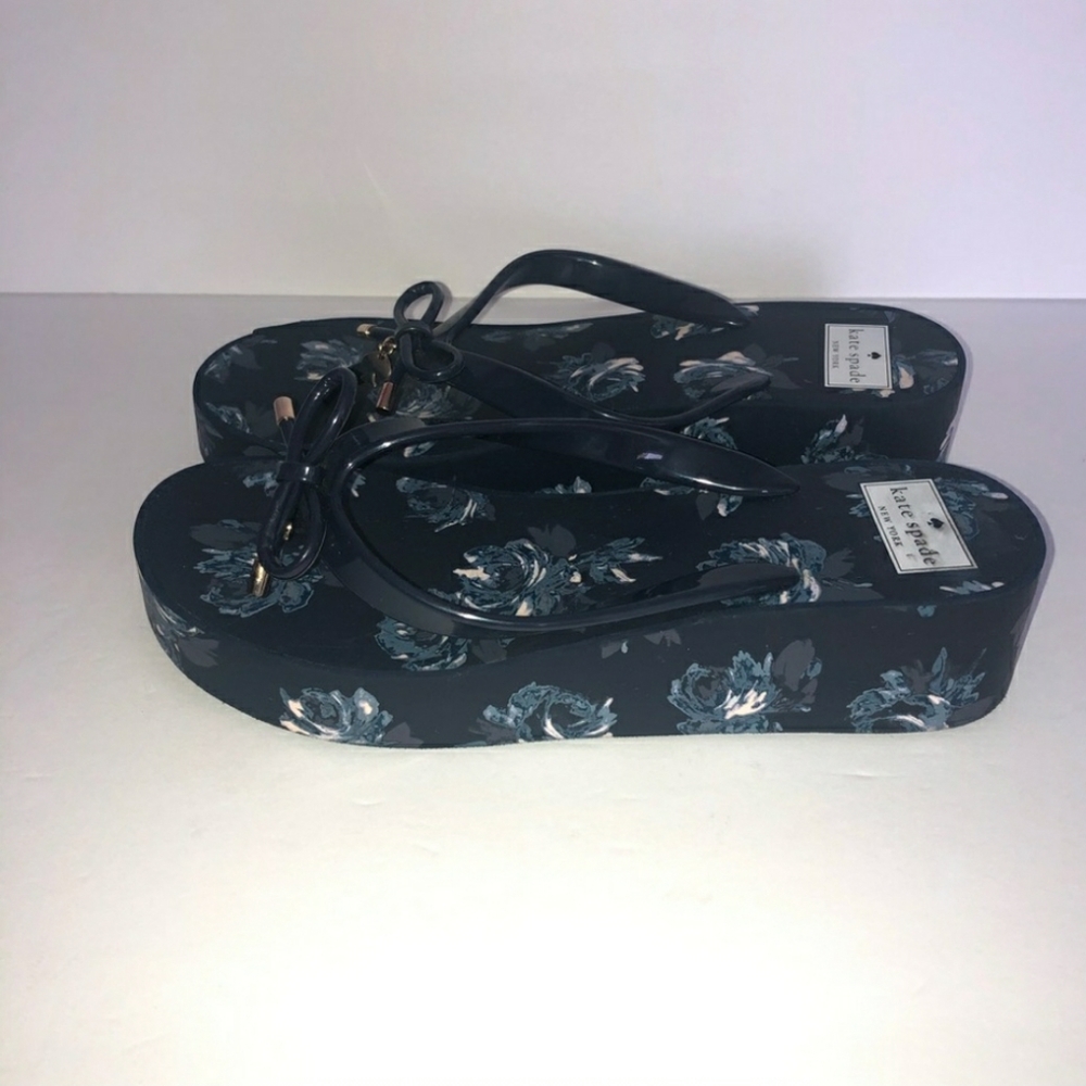 Kate Spade | Size 9 | Navy Rhett | Wedge Flip Flop - Picture 5 of 8